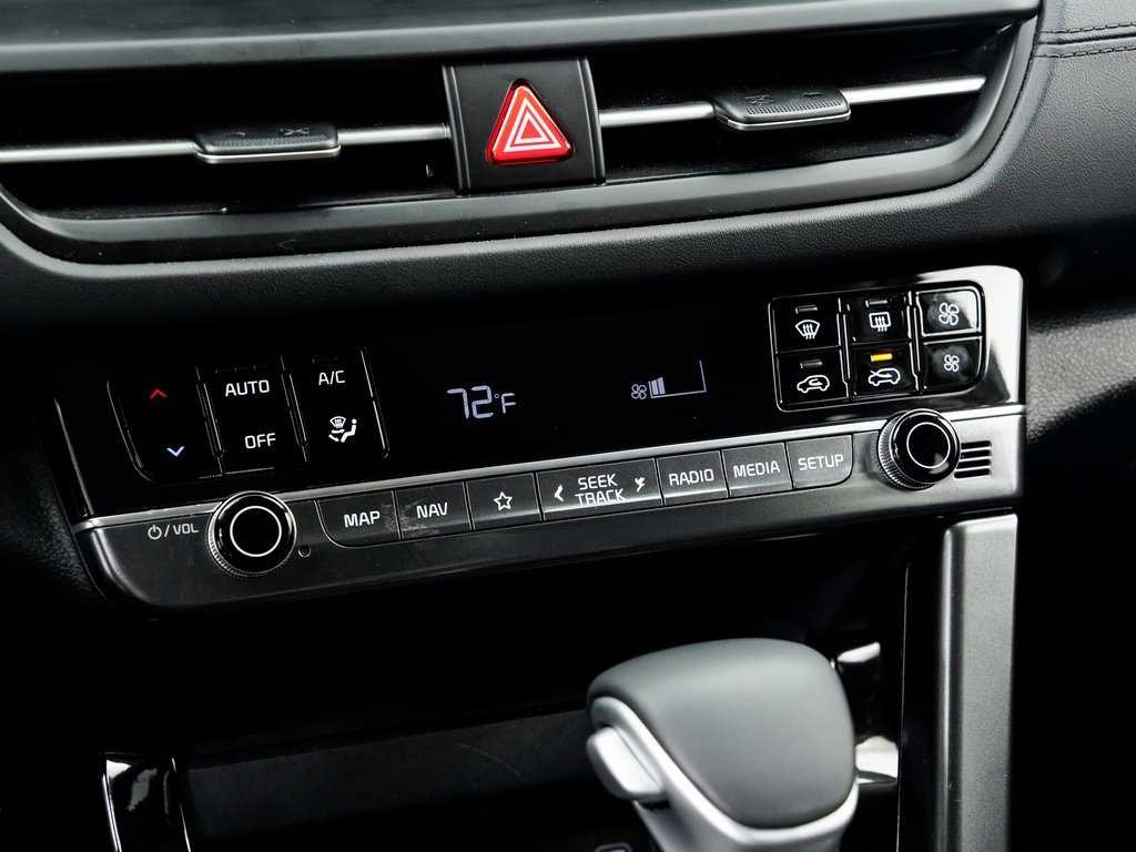 Used 2024 Kia Seltos EX image 18