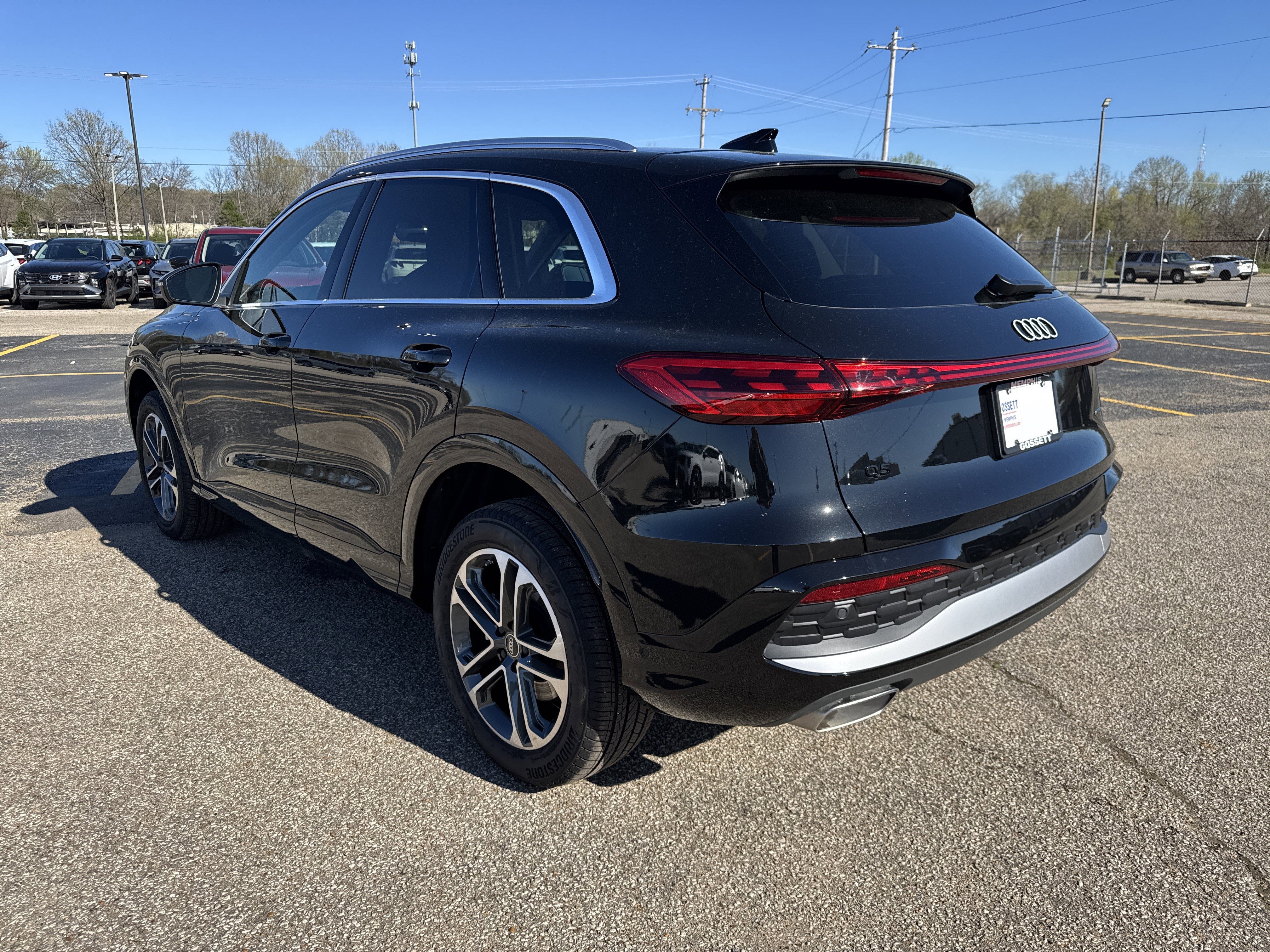 Certified 2025 Audi Q5 Premium Plus w/ Premium Plus image 3