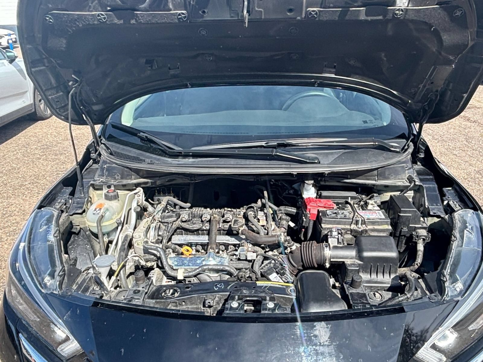 Used 2025 Nissan Versa SV FWD image 28