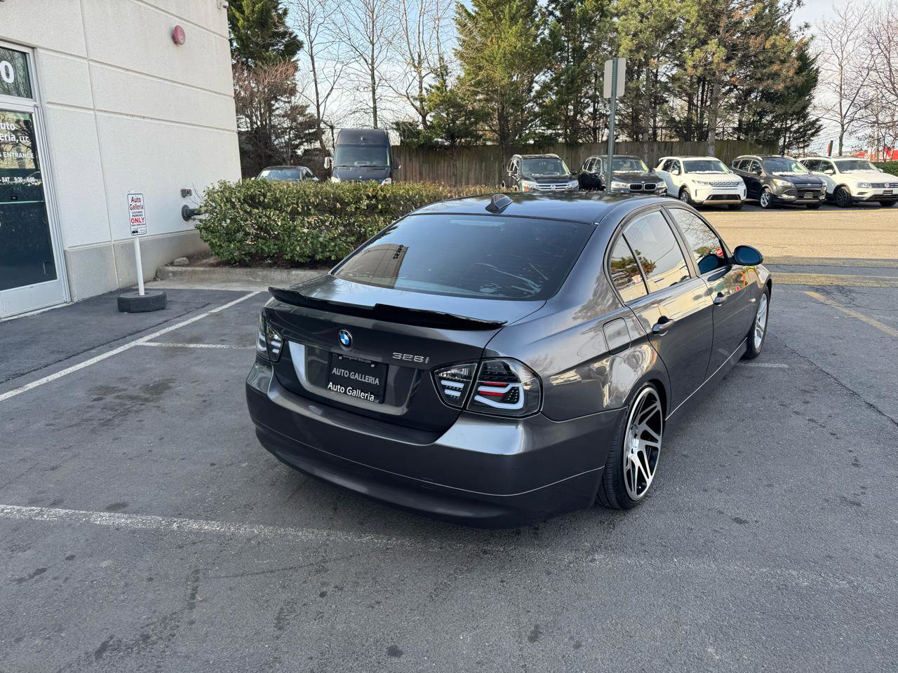 Used 2008 BMW 328i Sedan image 3