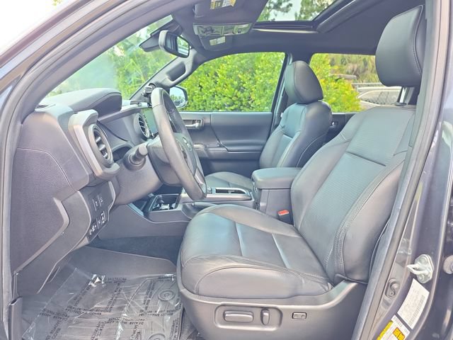 Used 2023 Toyota Tacoma TRD Off-Road w/ TRD Premium Off Road Package AWD/4WD image 16