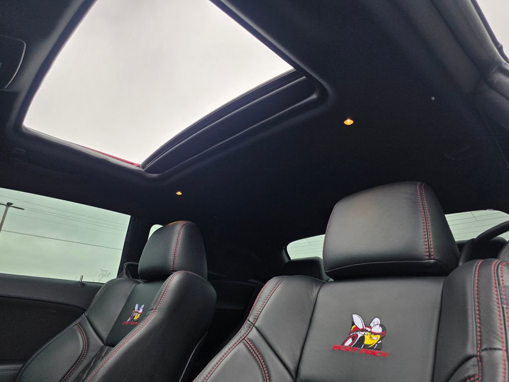 Used 2022 Dodge Challenger R/T Scat Pack w/ Shaker Package image 28