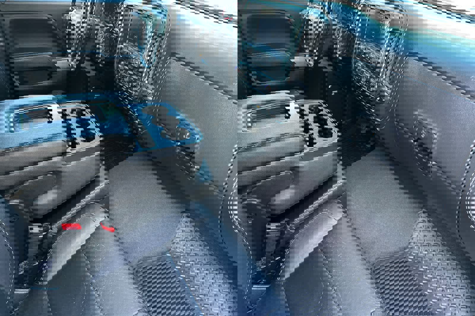 Used 2018 Chevrolet Silverado 1500 LTZ Z71 w/ LTZ Plus Package image 15