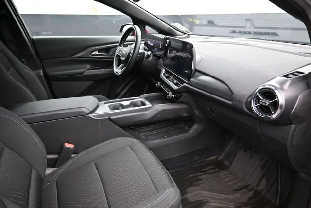 Used 2025 Chevrolet Equinox EV LT w/ Comfort Package FWD image 17