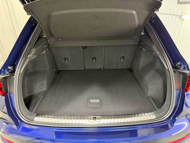 Used 2022 Audi Q3 2.0T Premium Plus w/ Premium Plus Package image 9