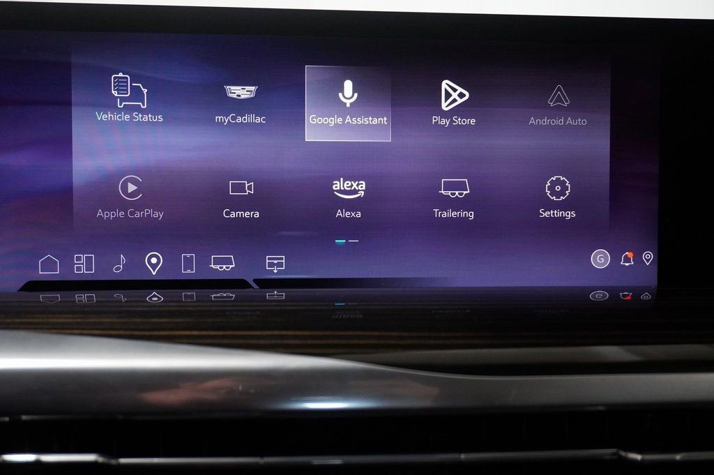 Used 2025 Cadillac Escalade ESV Premium Luxury image 18