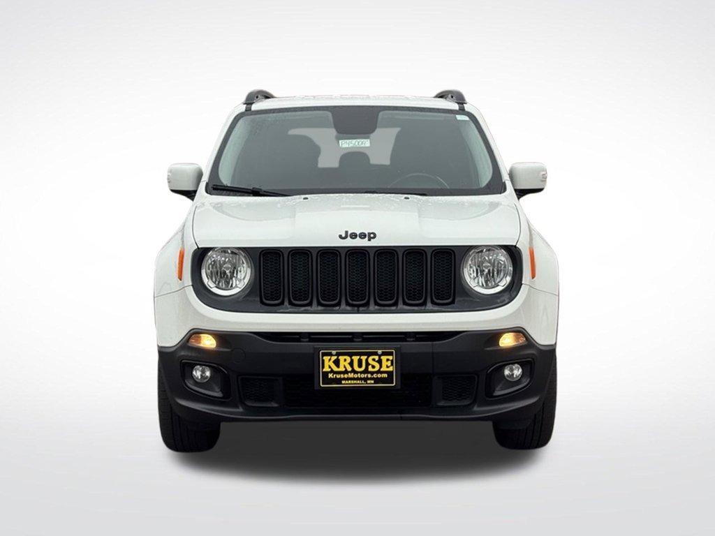 Used 2017 Jeep Renegade Altitude AWD/4WD image 38