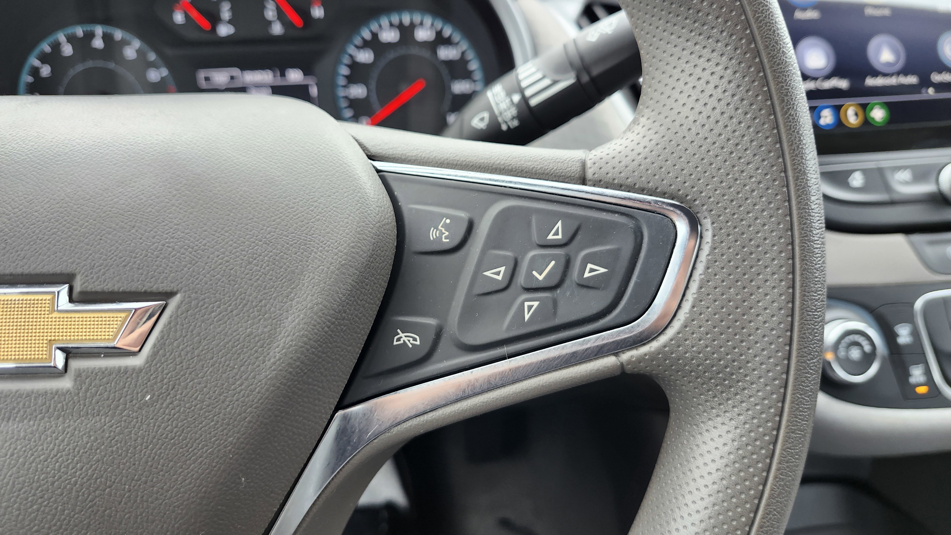 Used 2023 Chevrolet Malibu LS image 32