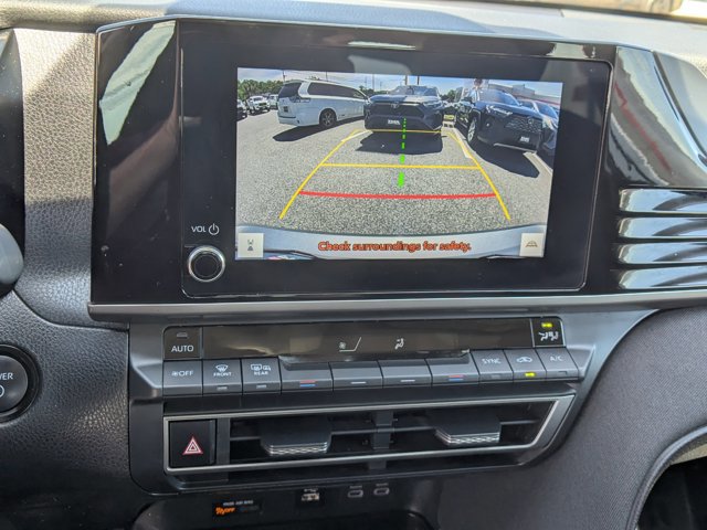 Used 2025 Toyota Camry LE FWD image 14