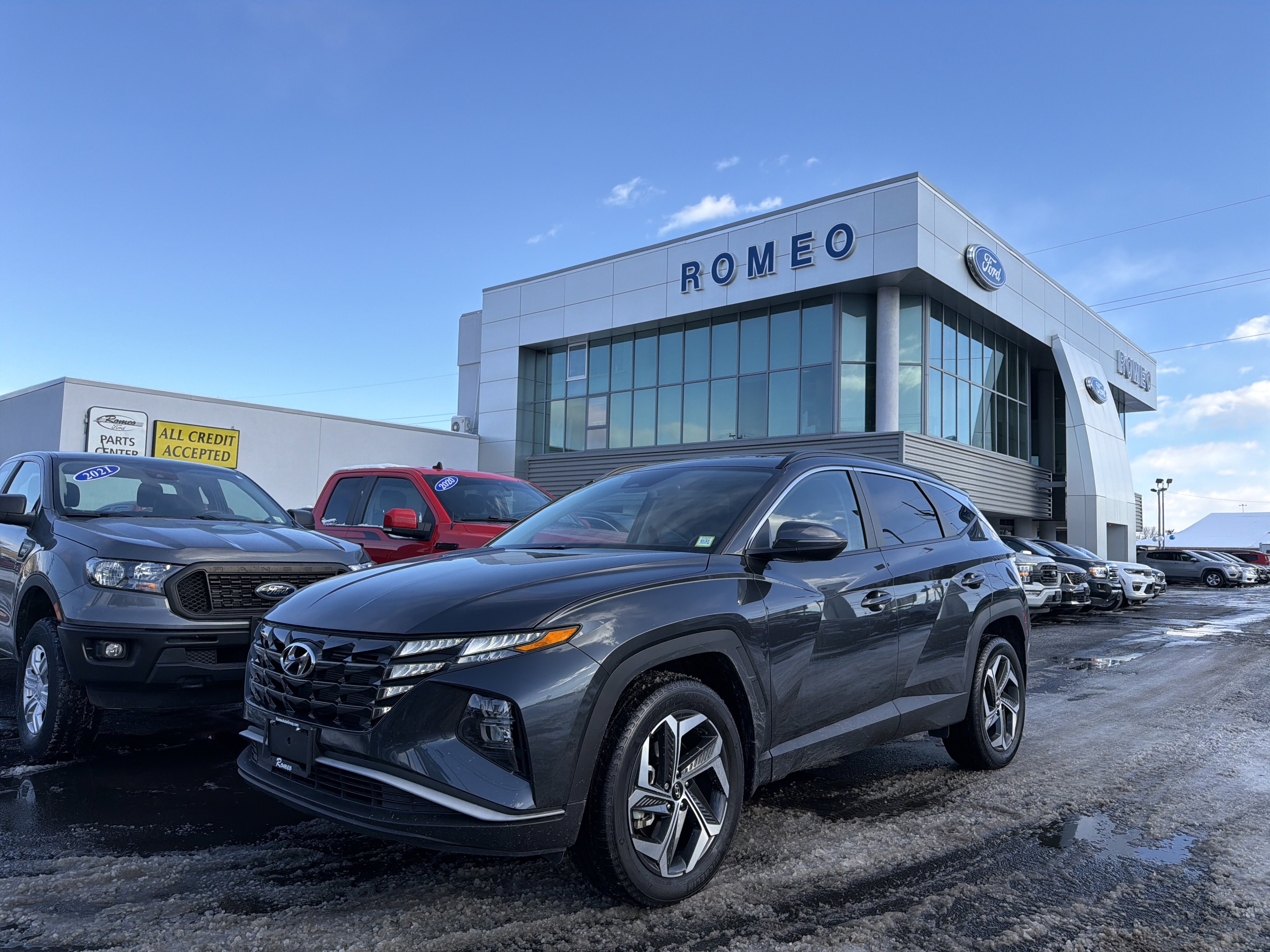 Used 2023 Hyundai Tucson SEL w/ Convenience Package image 1