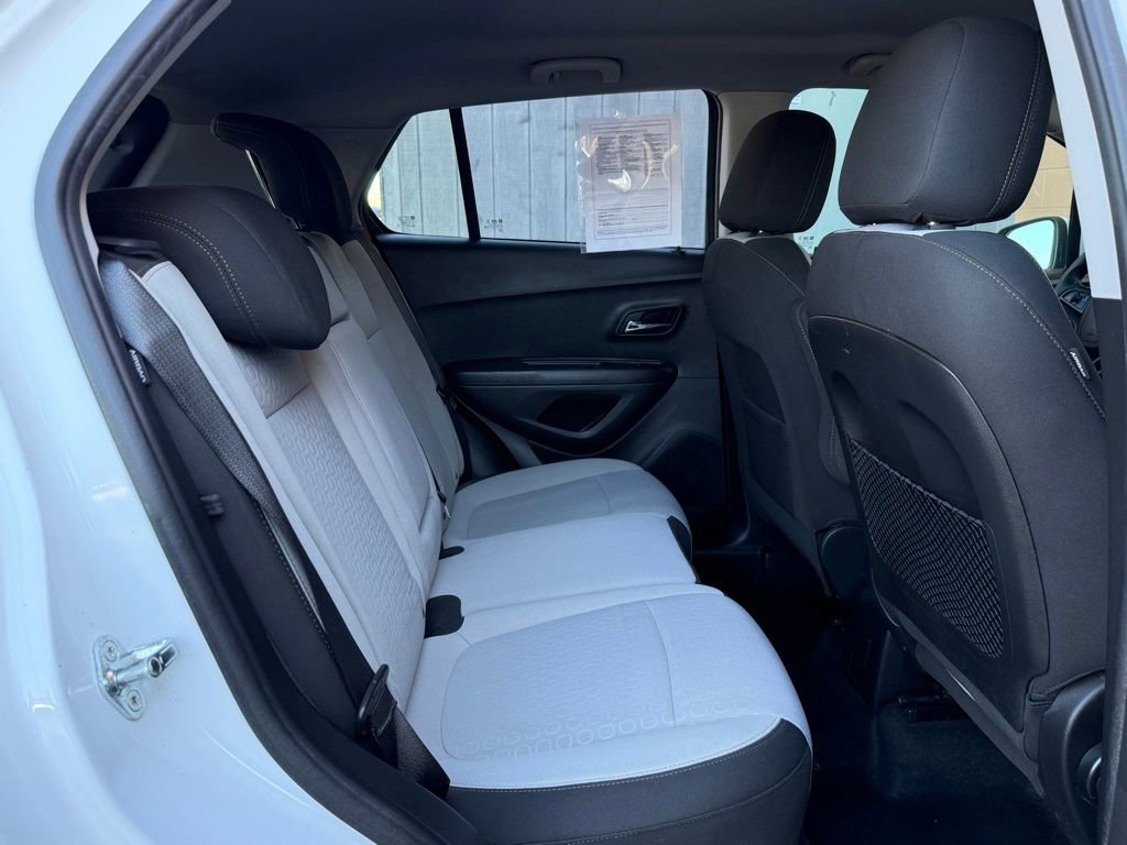 Used 2020 Chevrolet Trax LS w/ Tint and Cruise Package image 18
