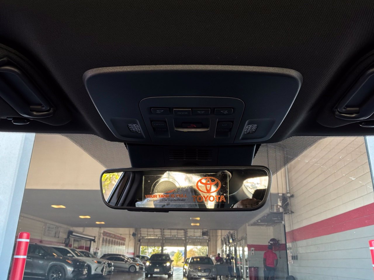 New 2026 Toyota Camry SE w/ Convenience Package FWD image 15