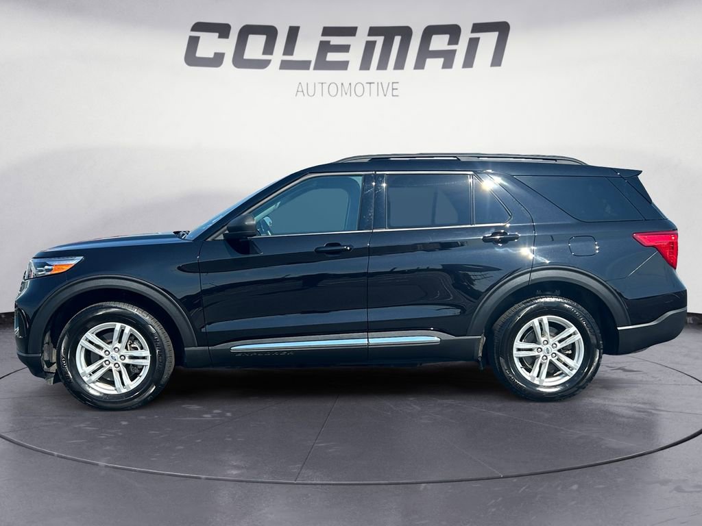 Used 2023 Ford Explorer XLT w/ Class IV Trailer Tow Package image 2