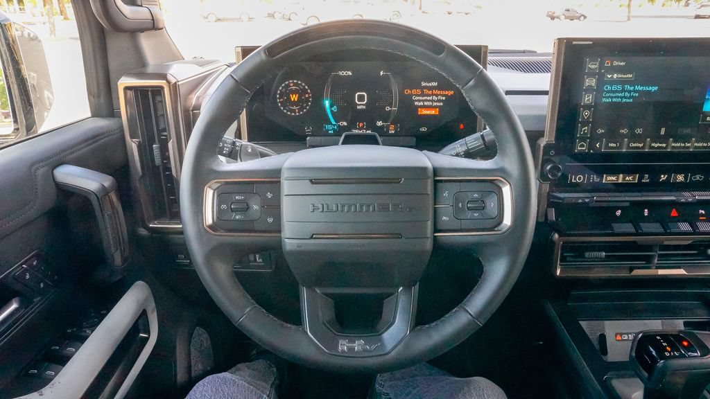 Used 2025 GMC Hummer EV 2X w/ LPO, Cargo Utility Package AWD/4WD image 35