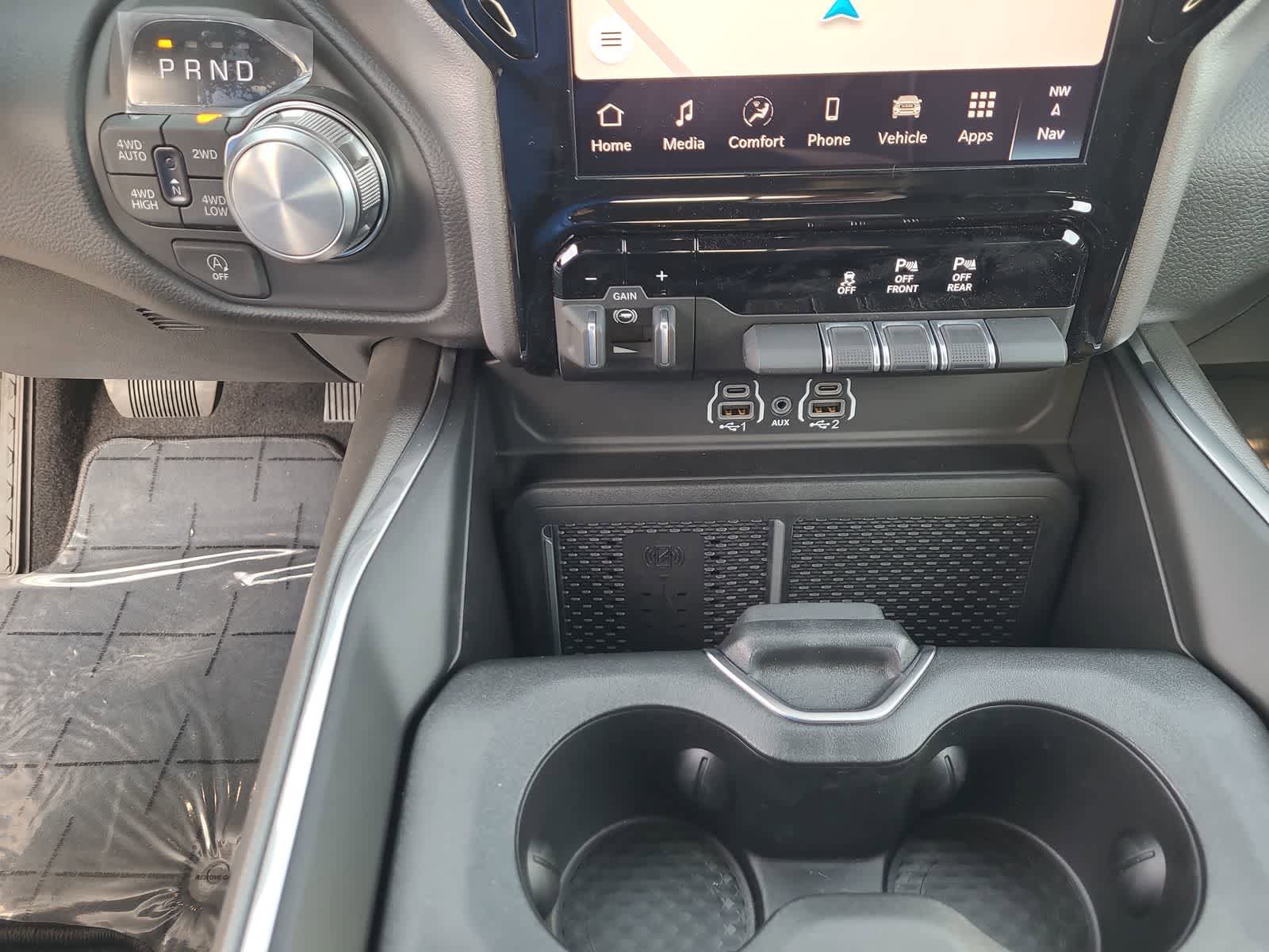 New 2026 RAM 1500 Laramie AWD/4WD image 25