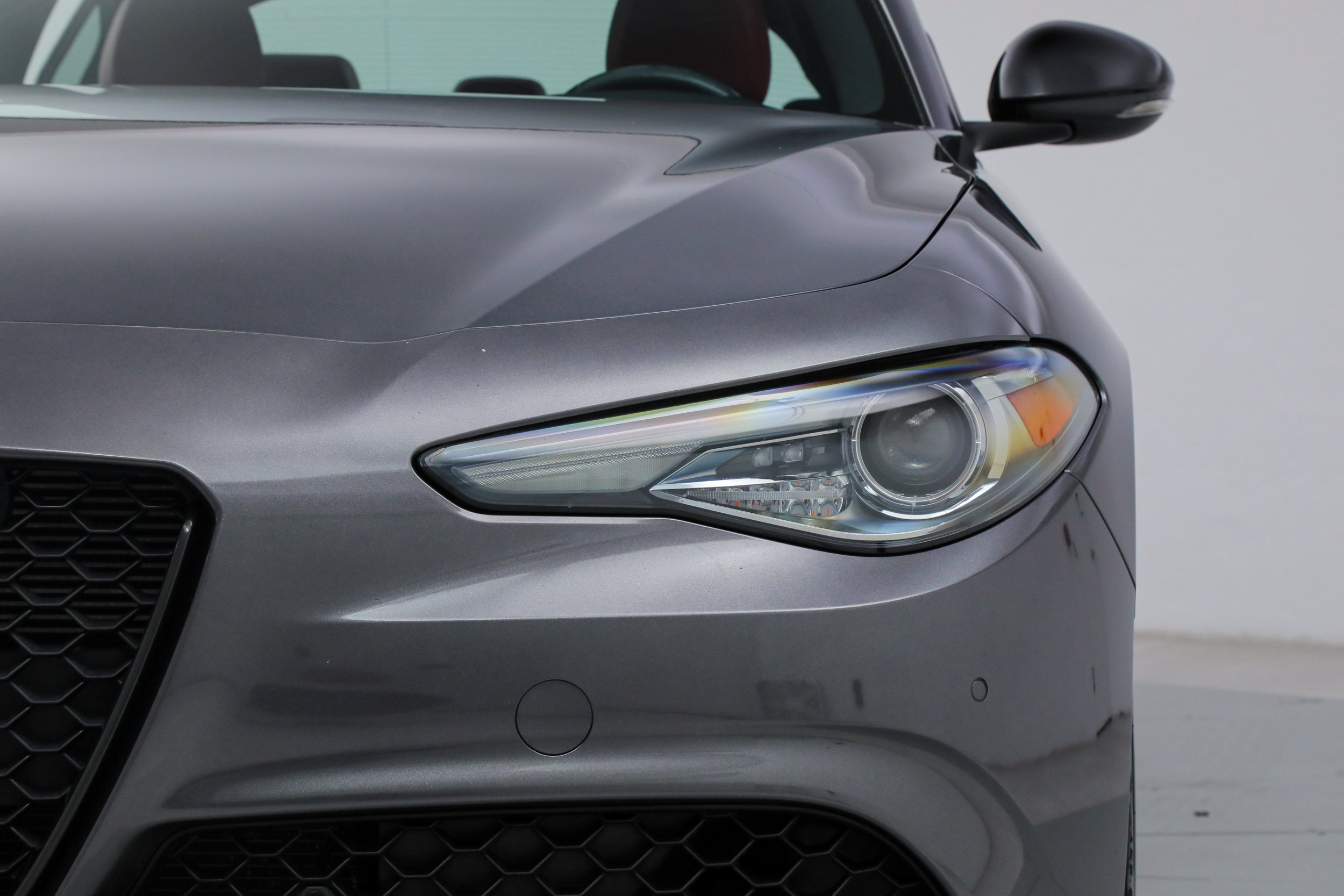 Used 2023 Alfa Romeo Giulia Veloce RWD image 9