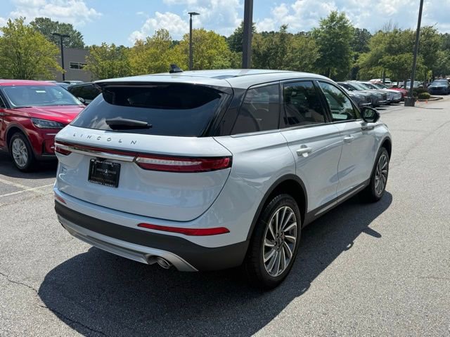 New 2025 Lincoln Corsair Reserve image 18