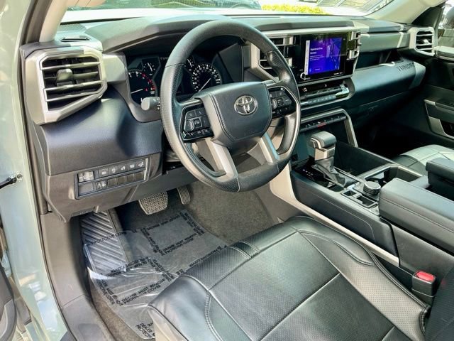 Used 2024 Toyota Tundra SR5 w/ SR5 Convenience Package AWD/4WD image 17