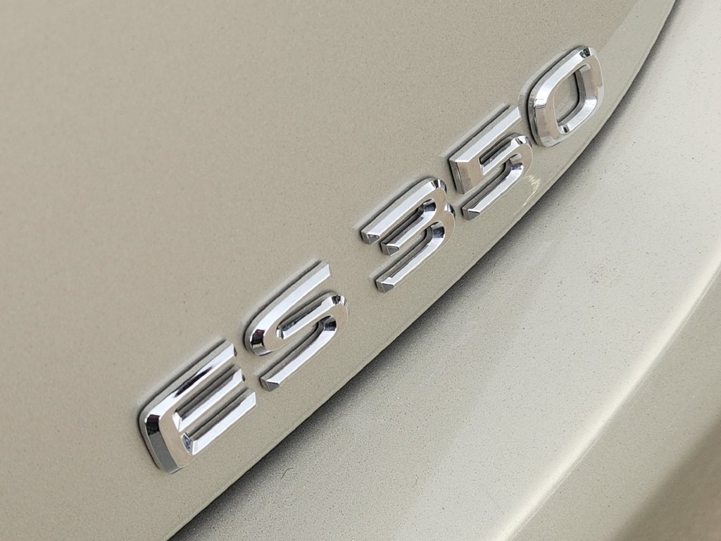 Certified 2025 Lexus ES 350 w/ Premium Package FWD image 12