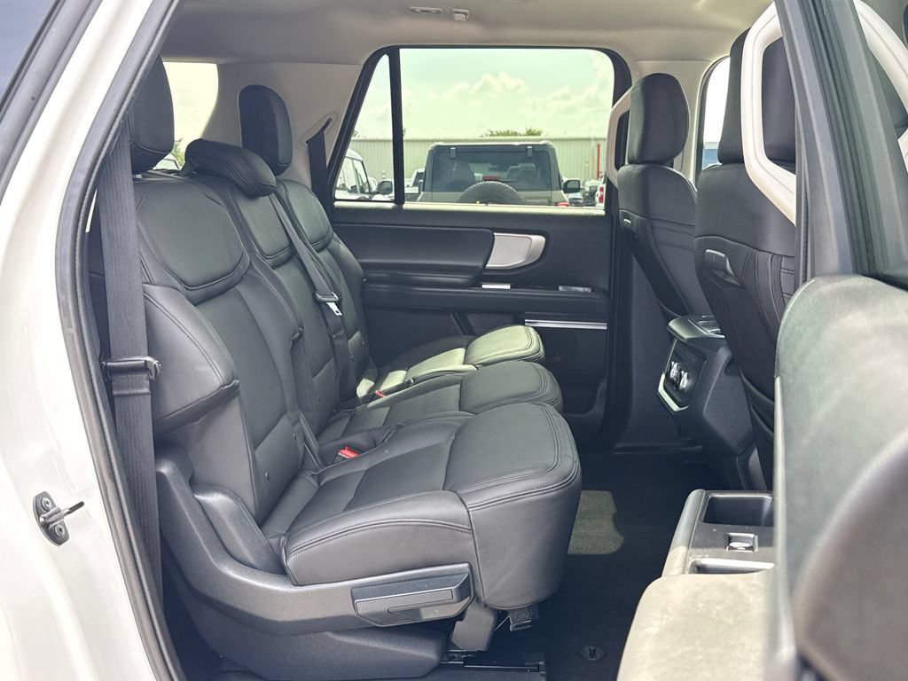 Certified 2025 Ford Expedition Max Active RWD image 29