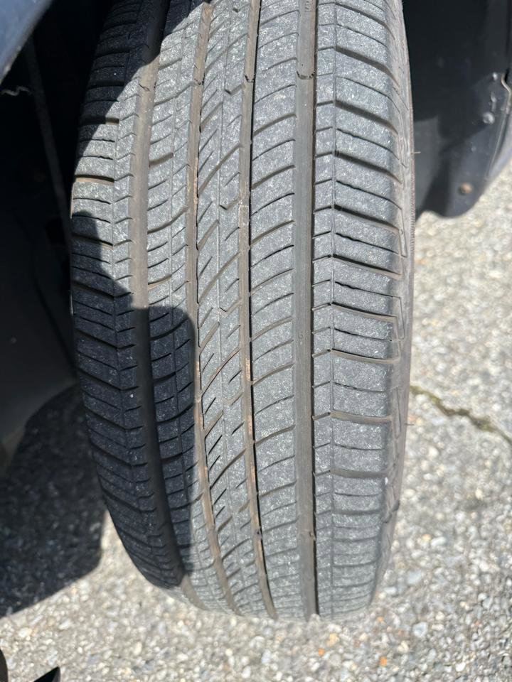 Used 2013 Volkswagen Golf 4-Door image 28