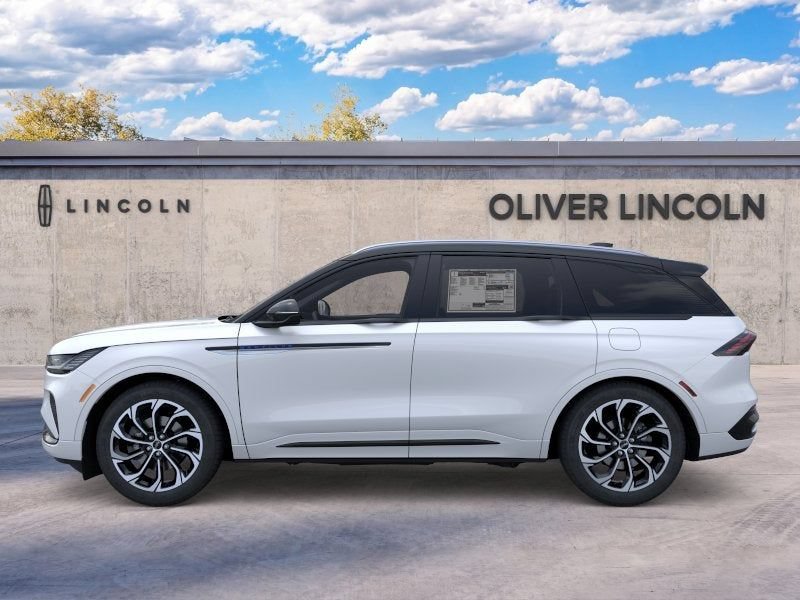 New 2026 Lincoln Nautilus Reserve AWD/4WD image 3