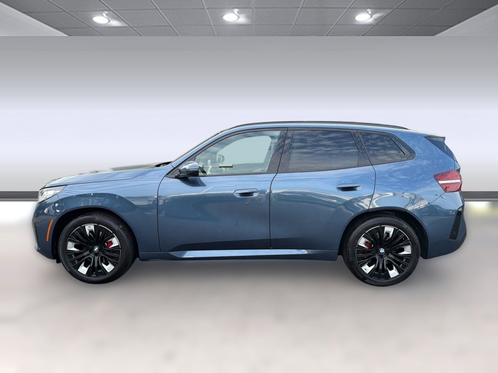 Used 2026 BMW X3 xDrive30 w/ M Sport Package AWD/4WD image 2