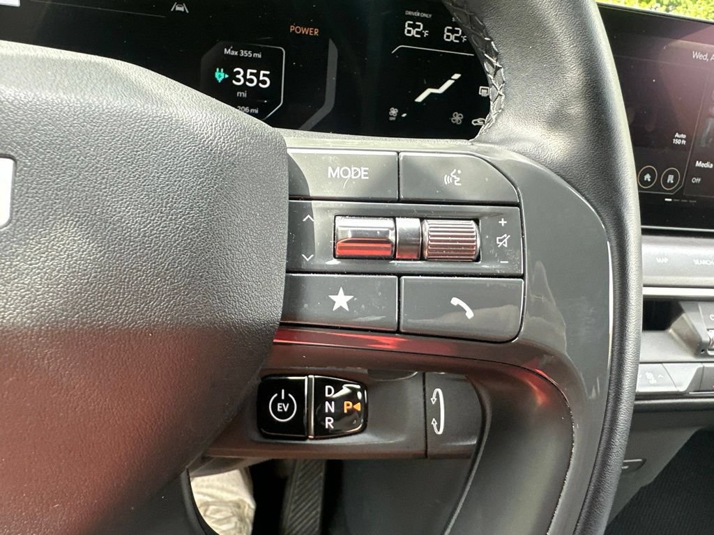 Used 2024 Kia EV9 Light Long Range RWD image 14