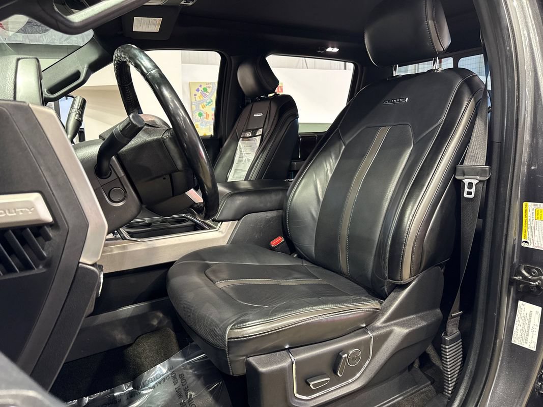 Used 2017 Ford F250 Platinum w/ Platinum Ultimate Package AWD/4WD image 89