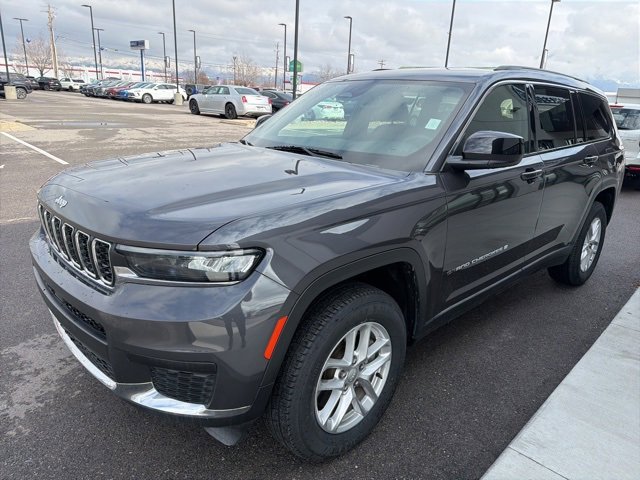 Used 2024 Jeep Grand Cherokee L Laredo w/ Trailer Tow Package image 3