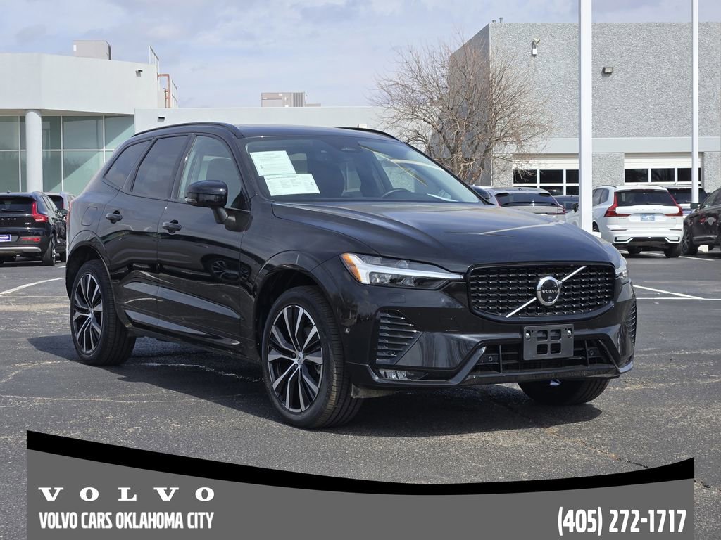 Certified 2025 Volvo XC60 B5 Plus AWD/4WD image 2