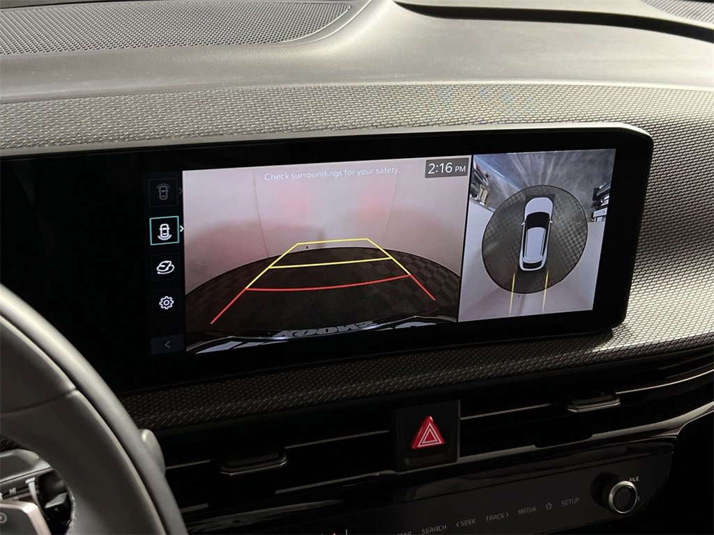 New 2025 Kia EV6 Wind image 17