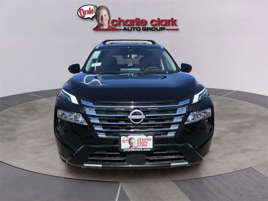 New 2025 Nissan Rogue Platinum image 9