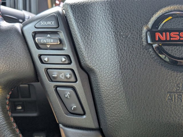 Used 2021 Nissan Titan PRO-4X w/ Pro-4x Convenience Package image 11
