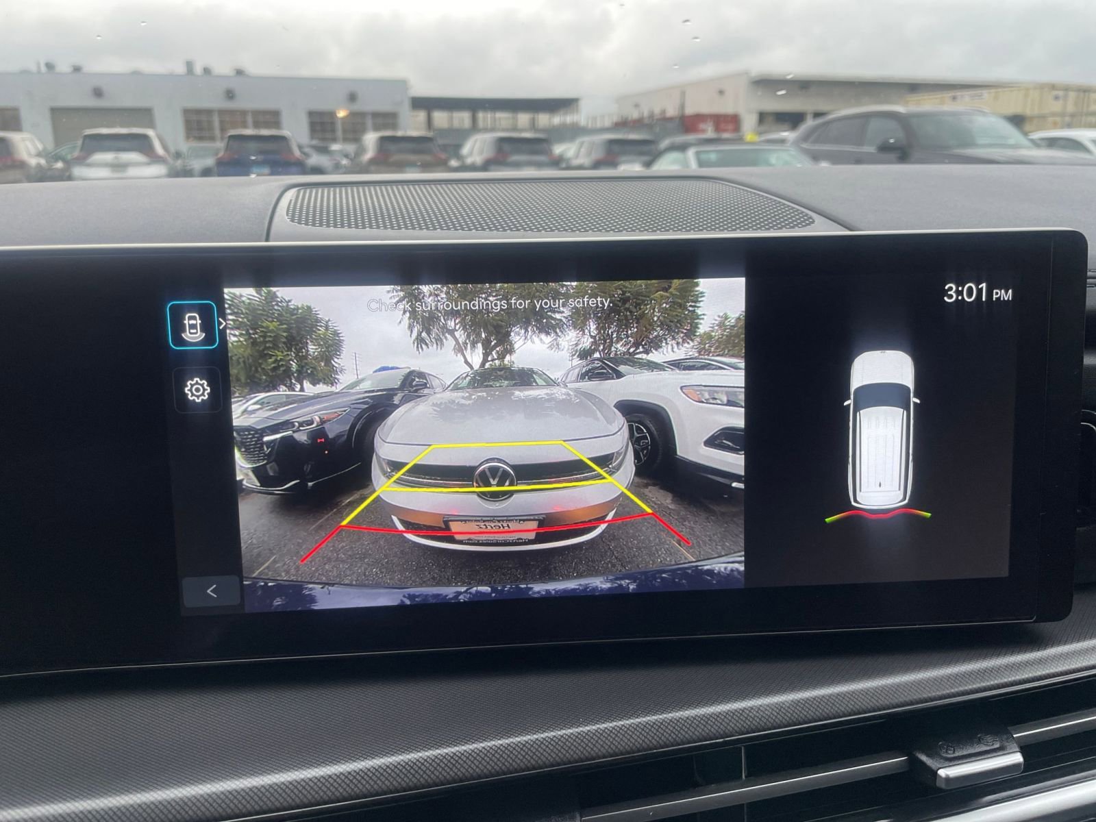 Used 2025 Hyundai Santa Fe SEL image 17