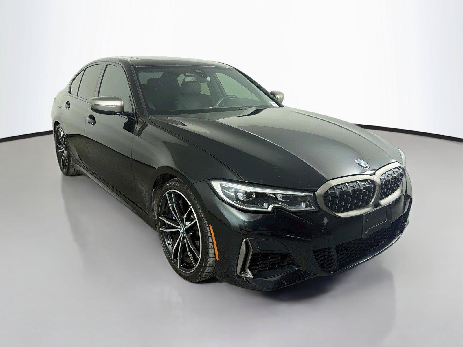 Used 2022 BMW M340i RWD image 3