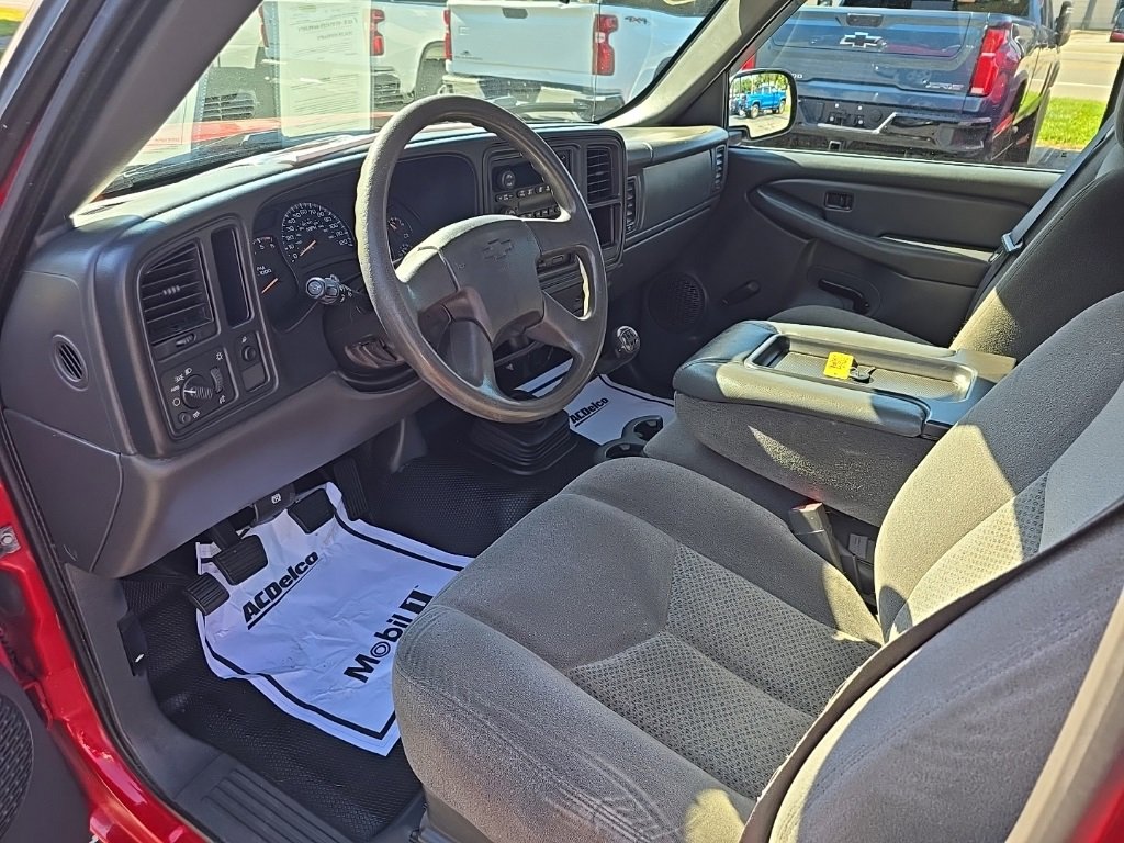 Used 2006 Chevrolet Silverado 1500 W/T image 6