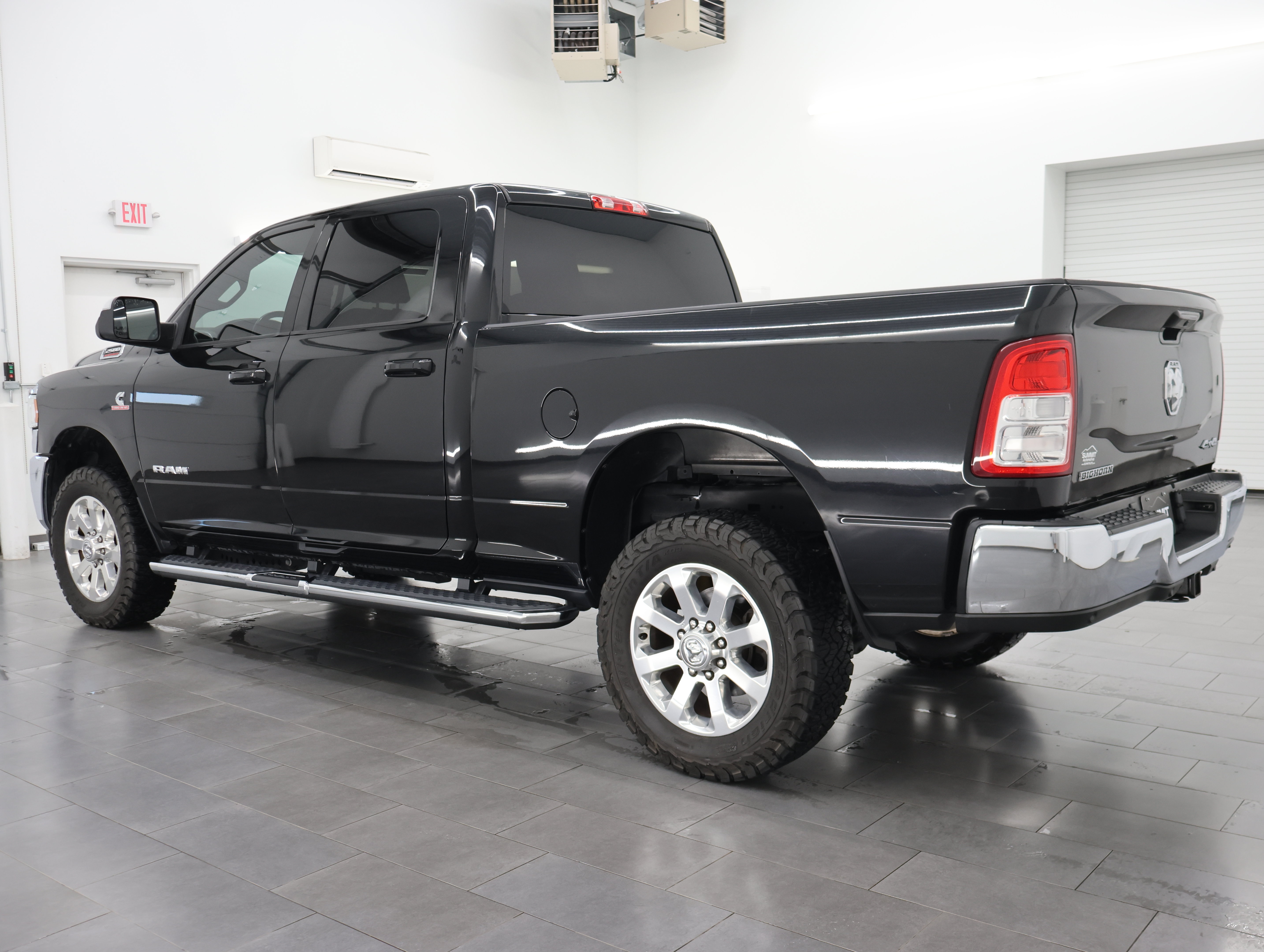 Used 2021 RAM 2500 Big Horn w/ Level 1 Equipment Group AWD/4WD image 6
