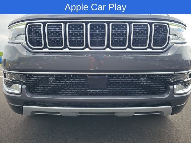 Used 2024 Jeep Wagoneer Series II w/ Flexible Seating Group image 8