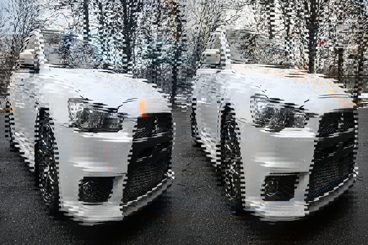 Used 2015 Mitsubishi Lancer Evolution Final Edition image 6