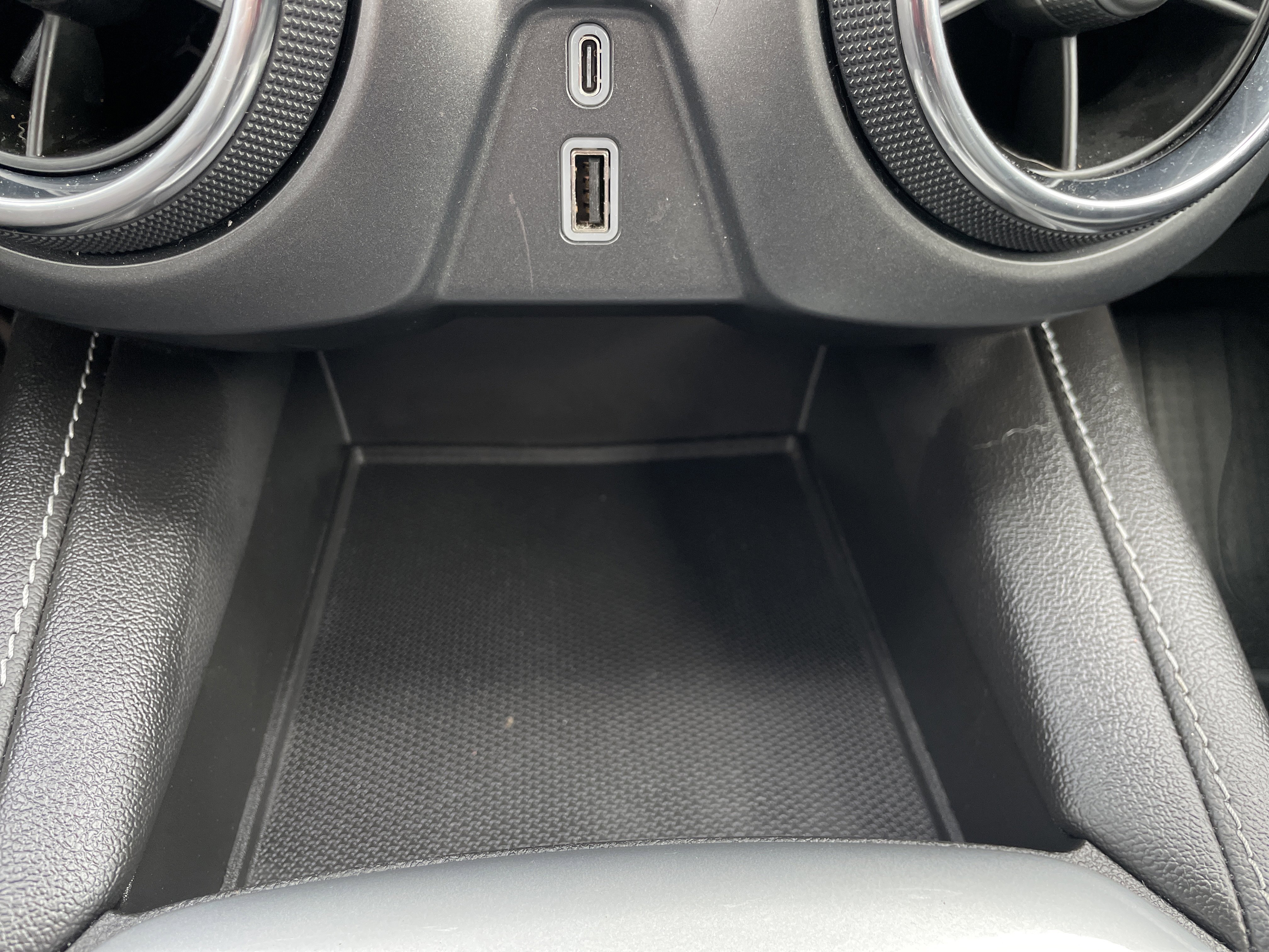 Certified 2024 Chevrolet Blazer LT w/ Midnight/Sport Edition image 41