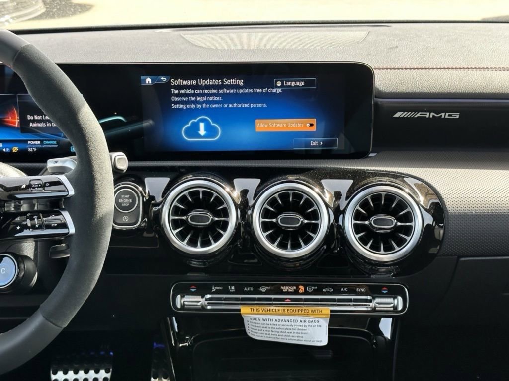 New 2025 Mercedes-Benz CLA 35 AMG 4MATIC image 23