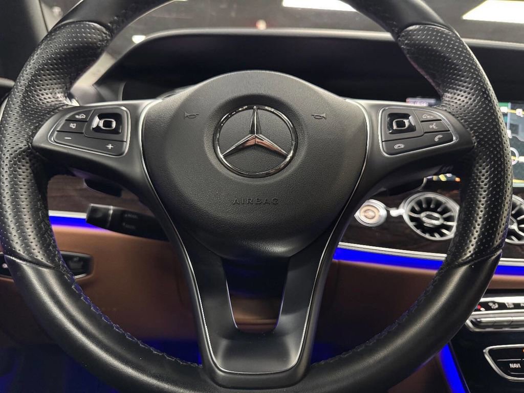 Used 2018 Mercedes-Benz E 400 E 400 image 25