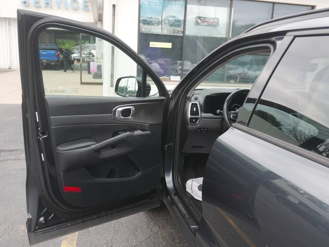Used 2023 Kia Sorento SX AWD/4WD image 22