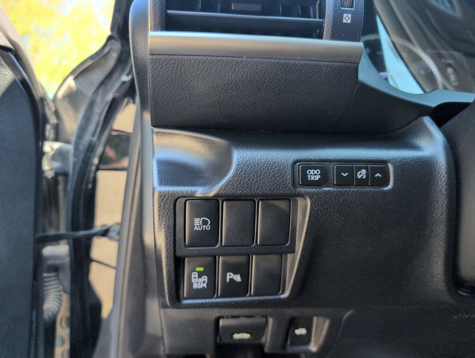 Used 2020 Lexus IS 300 w/ Premium Package RWD image 15