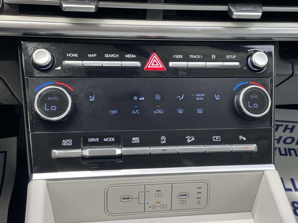 Used 2024 Hyundai Santa Fe SEL image 28