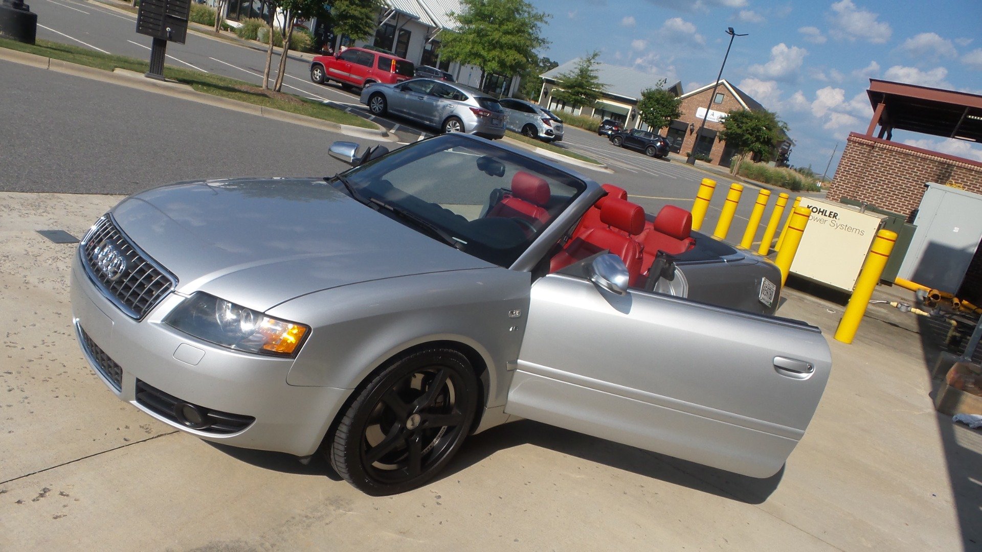 Used 2005 Audi S4 Cabriolet AWD/4WD image 92