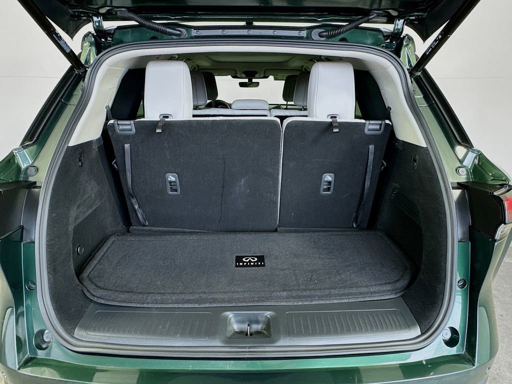 Certified 2026 INFINITI QX60 Luxe w/ Cargo Package FWD image 28