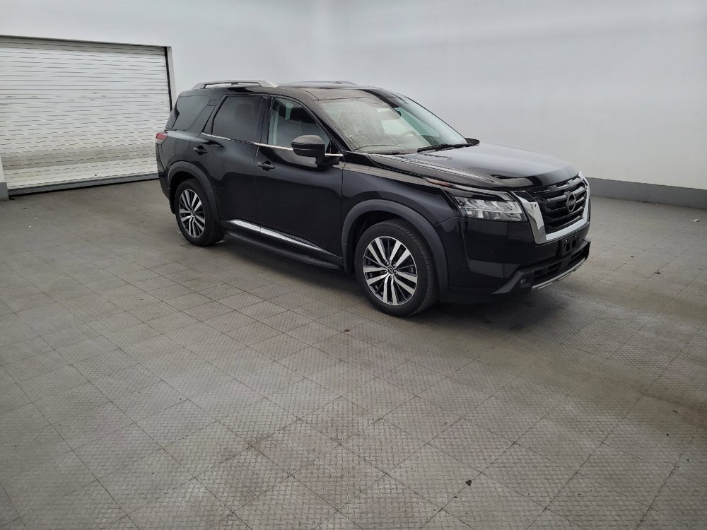 Used 2022 Nissan Pathfinder Platinum w/ Lighting Package (N93) AWD/4WD image 11