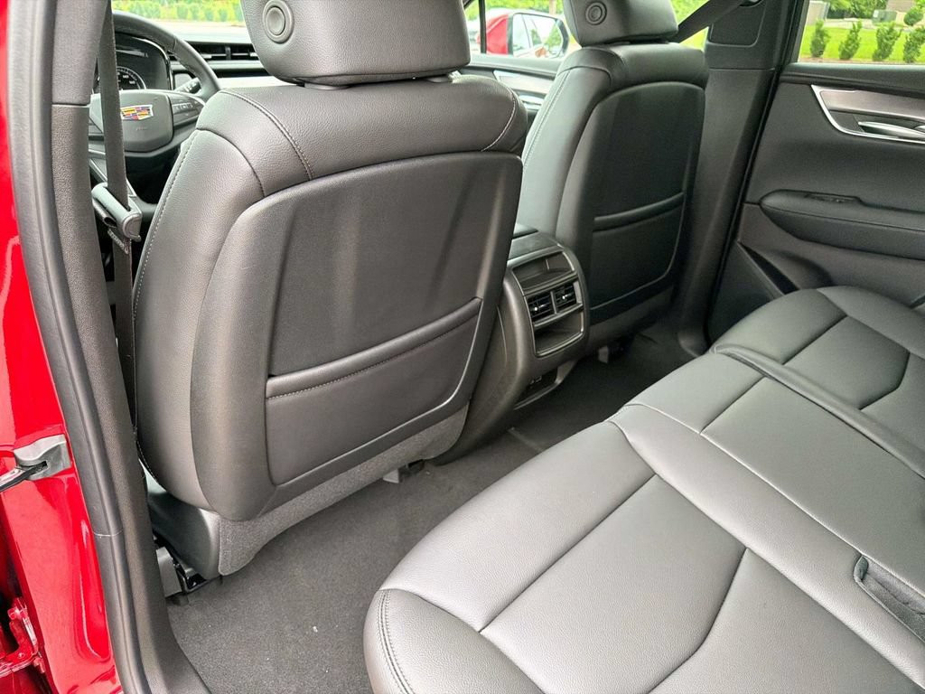 New 2026 Cadillac XT5 Luxury AWD/4WD image 19